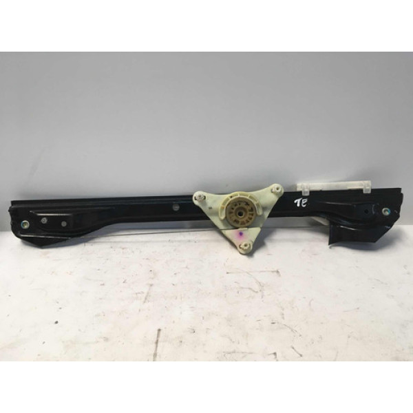 Máquina De Vidro Traseira Esquerda - Mercedes C200 2008 2011