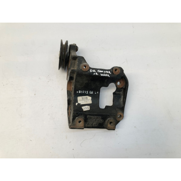 Suporte Compressor Pajero Dakar 3.2 2013 37110j550
