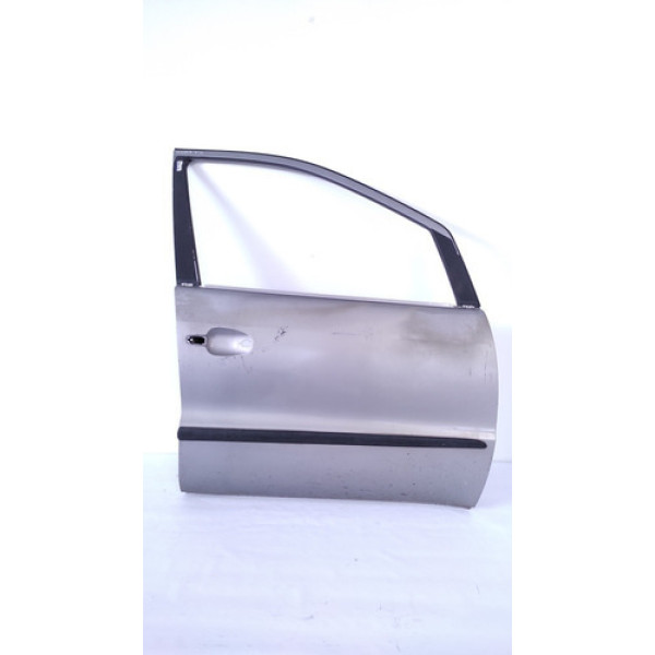 Porta Dianteira Direita Classe A 160 190 * Detalhe Prateado