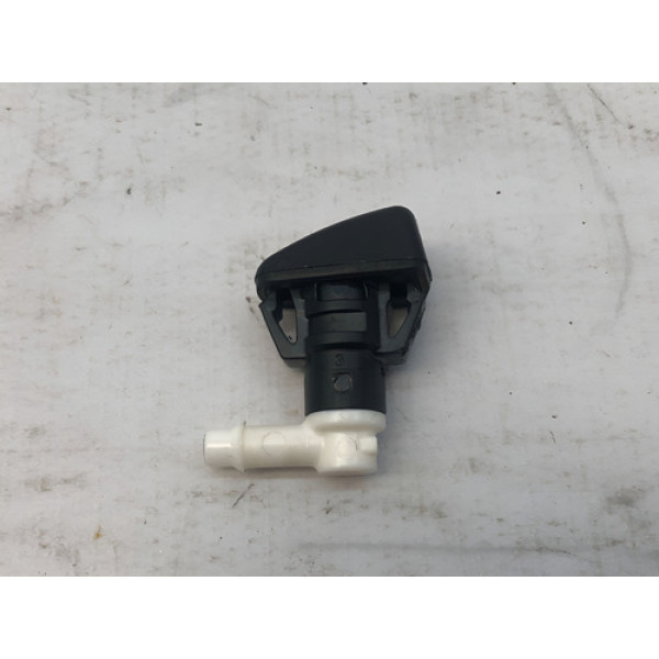 Brucutu Esguicho Capo Jeep Commander 2021 2025 Preto