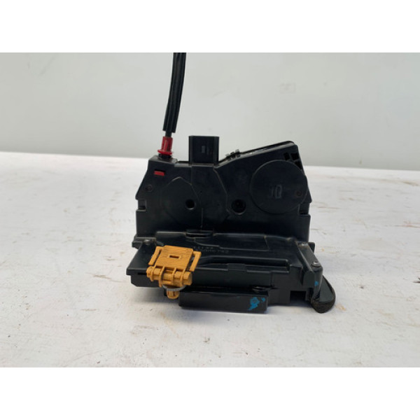 Fechadura Porta Traseira Esquerda Gm Onix 2012 2019