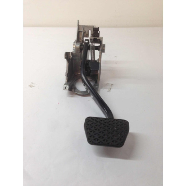 Pedal Freio - Bmw 120i 2008