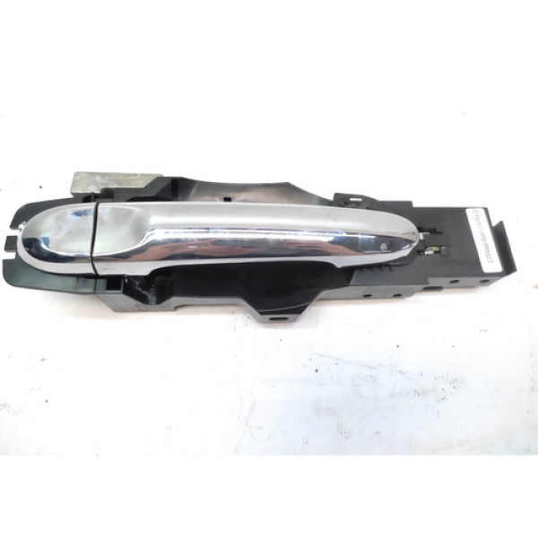 Maçaneta Externa Cromada Traseira Direita March 2015