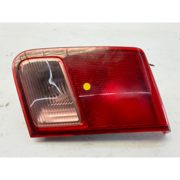 Lanterna Tampa Traseira Direita Honda Civic 2001 2003 Direito/passageiro Vermelho