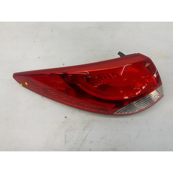 Lanterna Traseira Esquerda Hyundai Ix35 2010 2014 Esquerdo/motorista Vermelho