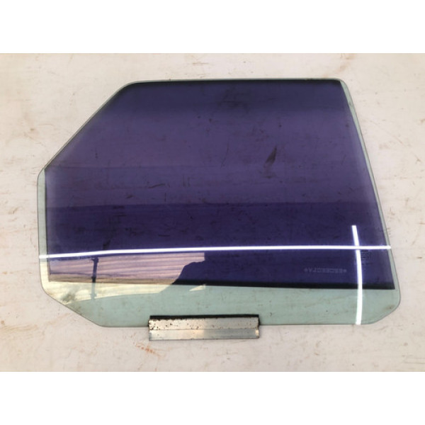 Vidro Traseiro Direito Ford Escort Glx 4 Portas 1997 2003