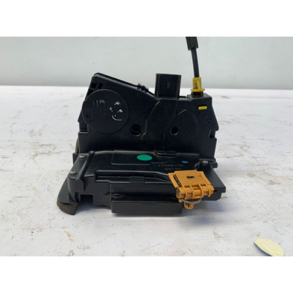 Fechadura Porta Dianteira Direita Gm Onix 2012 2019