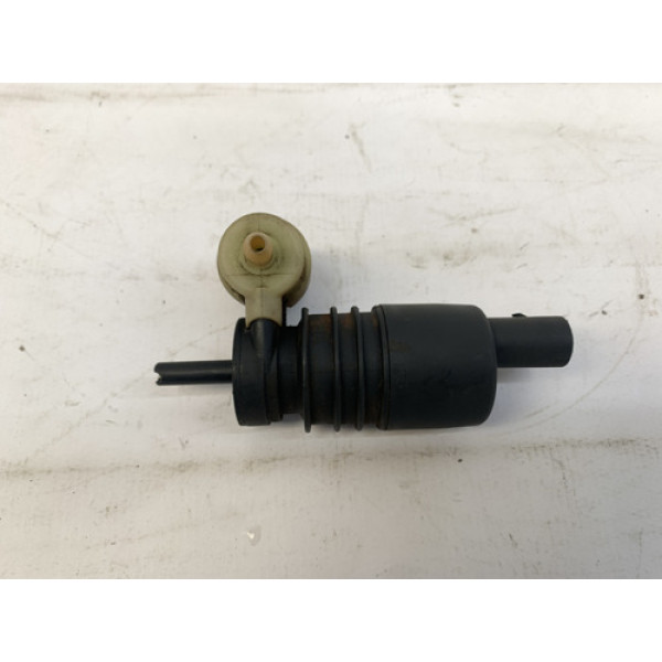 Bomba Esguicho Água Para Brisa Vw Passat B5 1997 2000