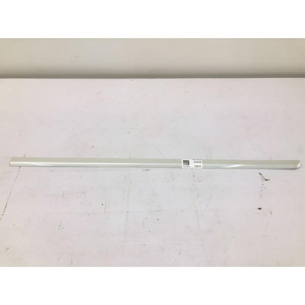 Friso Borrachão Porta Dianteiro Direito Commander 2021 2025  Branco