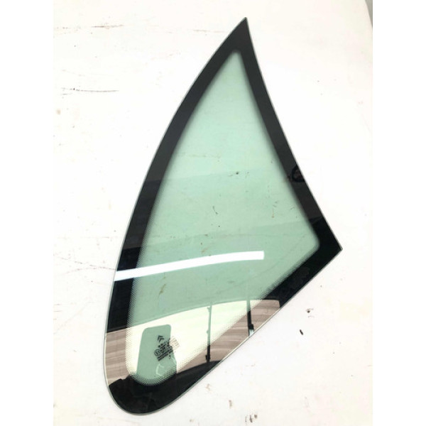 Vidro Vigia Traseiro Direito Picasso 2001 2012