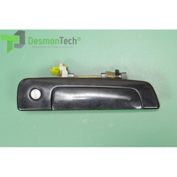 Maçaneta Porta Dianteira Direita Pajero Tr4 2.0 2005
