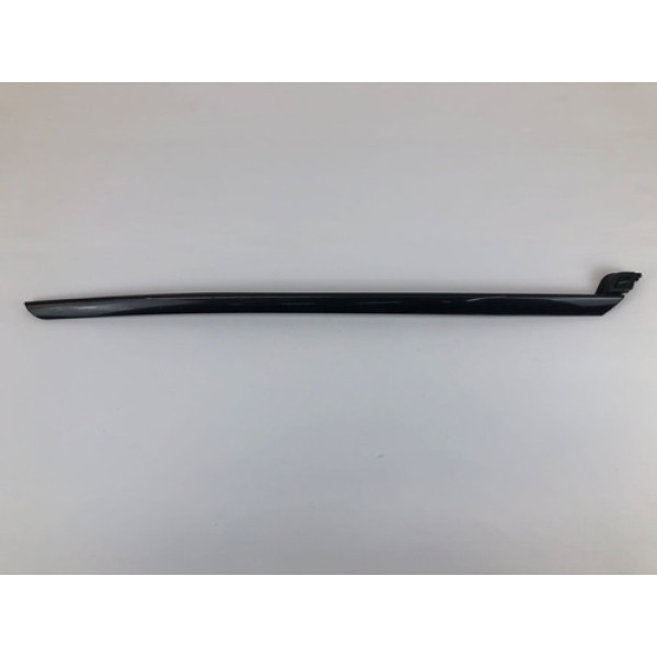 Friso Para Brisa Dianteiro Direito C4 Pallas 2007 2013 Preto