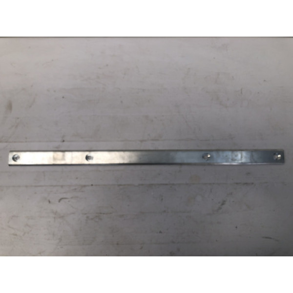 Travessa Traseira Inferior Suporte Cardã C200 C180 2008 2012