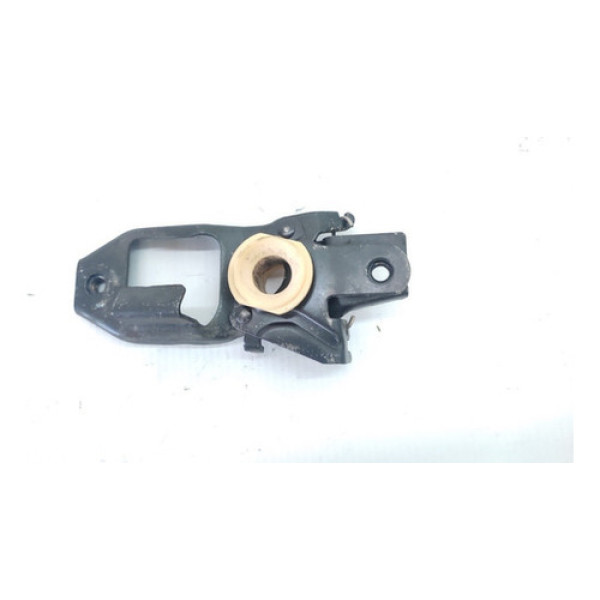 Acabamento Suporte Trava Capô Freelander 1 2003 2006