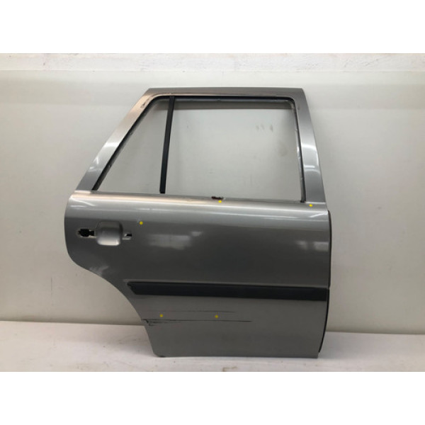 Porta Traseira Direita Vw Gol G3 1998 2005 Prateado Detalhe Dianteira Direita Prateado