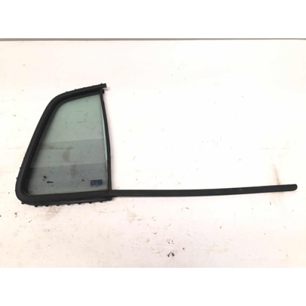 Vidro Vigia Traseiro Direito Symbol 2009 2013