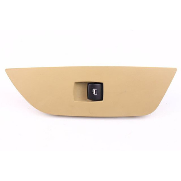 Moldura Puxador Botões Do Vidro Traseiro Direito Bmw X1 2015 Não Disponivel