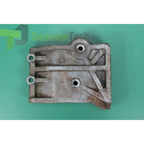 Suporte Do Compressor Do Ar Condicionado Pajero Tr4 2010