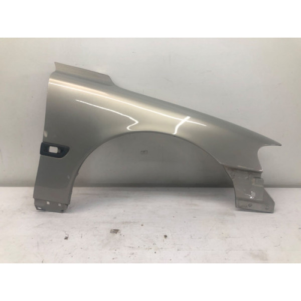 Para Lama Dianteiro Direito Volvo V70 2.4 2000 2006