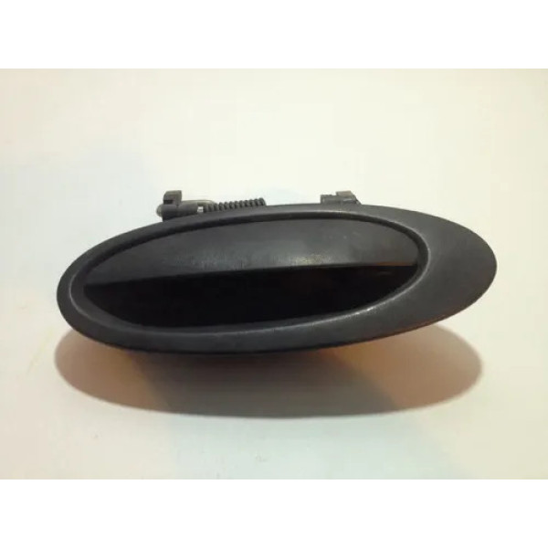 Maçaneta Externa Traseira Esquerda - Renault Laguna 2000