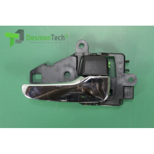 Maçaneta Interna Dianteira Direita pajero Dakar 3.2 2013