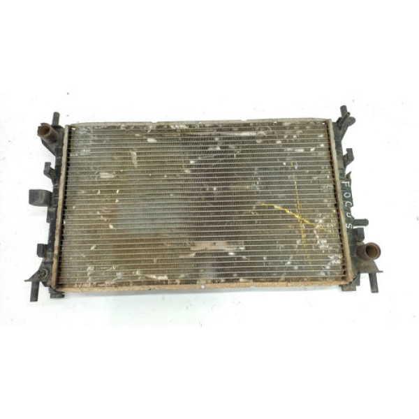 Radiador De Água Ford Focus 1.8 2.0 16v 2001 2008 Detalhe