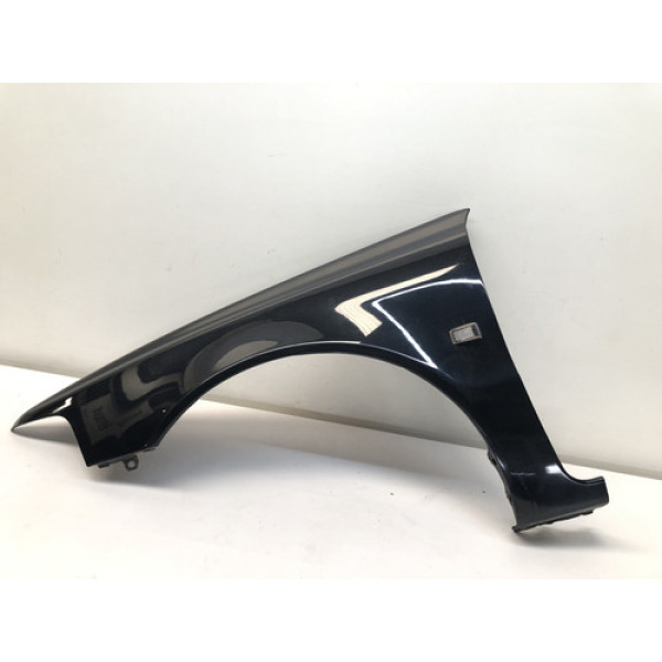 Para Lama Esquerdo Volvo V40 Sw 2000 2004