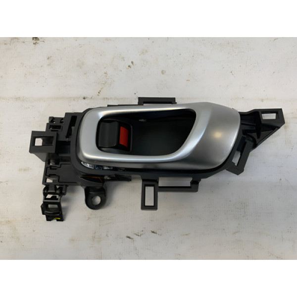 Maçaneta Interna Dianteira Esquerda Honda Hrv 2022 2025 Preto Dianteira