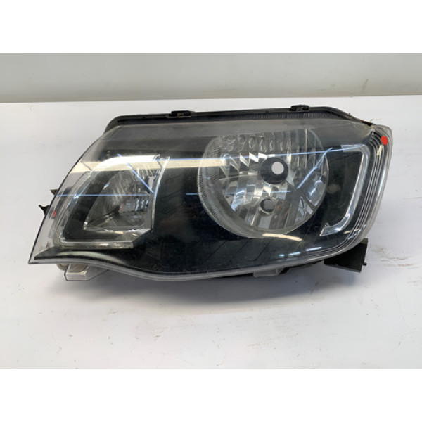 Farol Esquerdo Renault Kwid 2017 2021 Detalhe