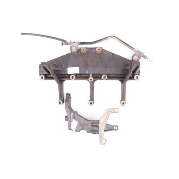 Suporte Do Motor Ferro L200 Triton 2009