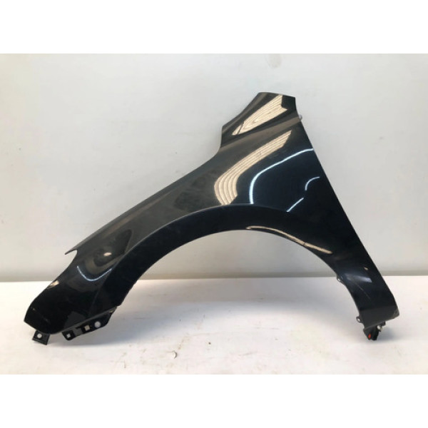 Para Lama Esquerdo Hyundai I30 2009 2012 Detalhe