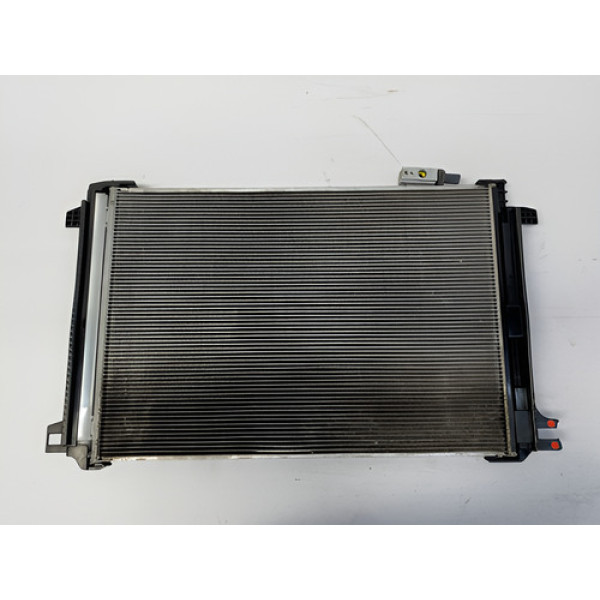 Condensador Ar Condicionado C200 1.8 Kompressor Detalhe