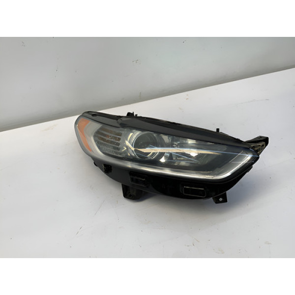 Farol Direito Ford Fusion Titanium 2013 2016 Detalhe Direito/passageiro