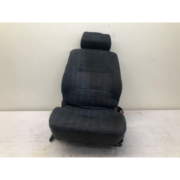 Banco Dianteiro Direito Peugeot 106 2 Portas 1994 1996 Det Verde