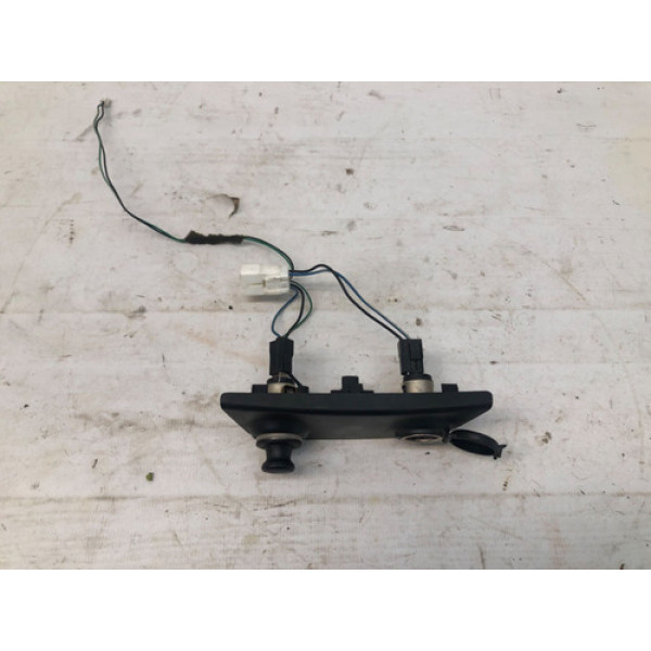 Tomada Acendedor Cigarro Tomada 12v Hyundai I30 2009 2012 Preto