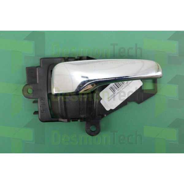 Maçaneta Interna Dianteira Direita Pajero Dakar 2013