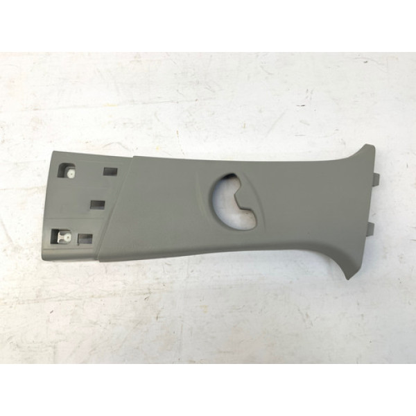 Moldura Interna Coluna Central Esquerda Bmw X1 2010 2015