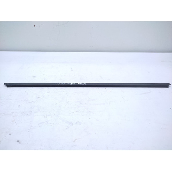 Pestana Externa Dianteira Direita Nissan March Sl 2015