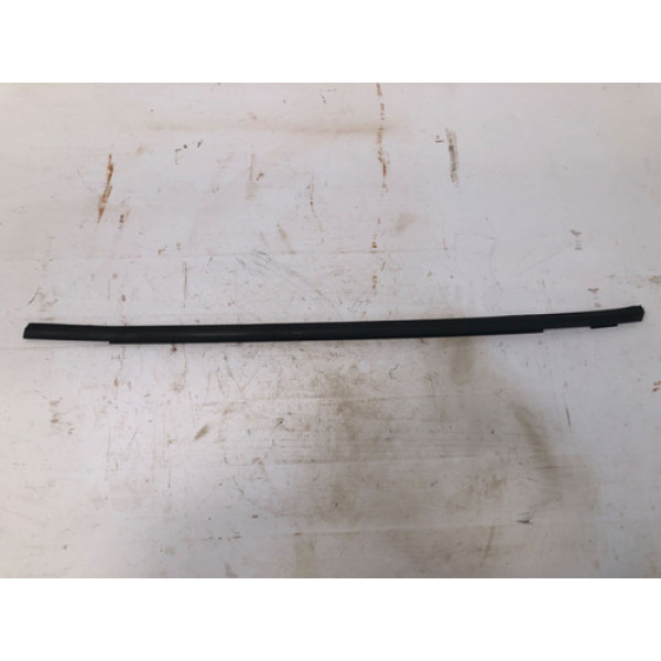 Pestana Externa Traseira Esquerda Gm Onix 2012 2019