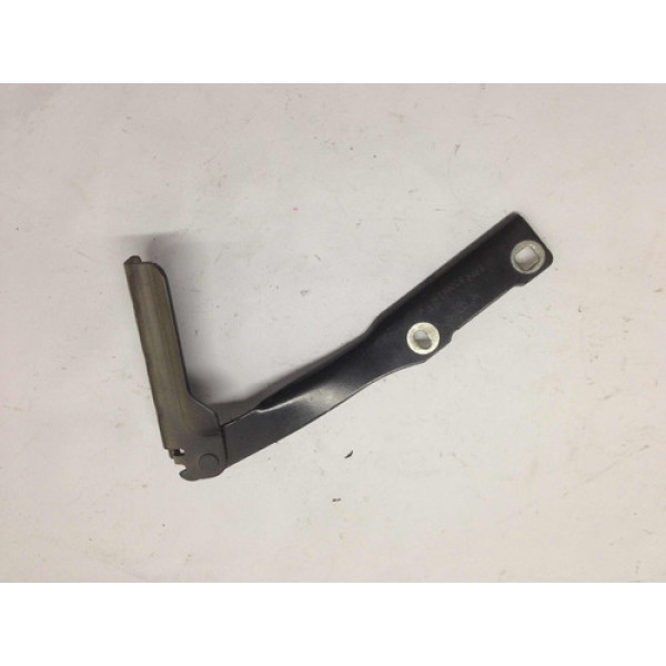 Dobradiça Braço Capo Esquerdo - Renault Sandero 2012