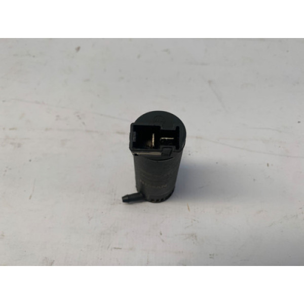 Bomba Esguicho Agua Nissan Versa 1.6 16v 2012 2021