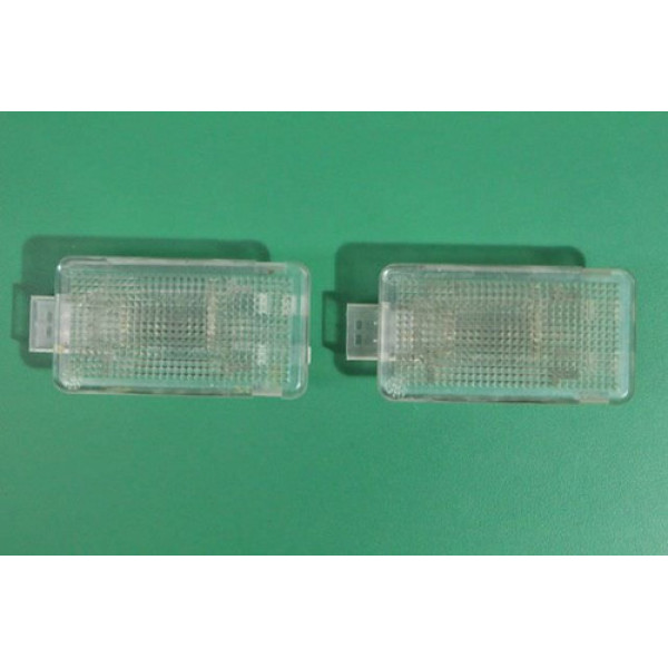 Luz De Cortesia Volvo Xc 90 2011