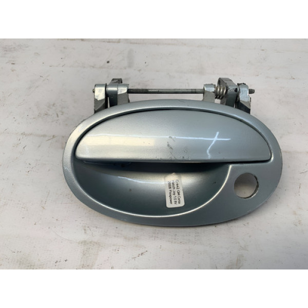 Maçaneta Externa Dianteira Esquerda Gm Corsa 2002 2012 Prata