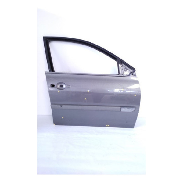 Porta Dianteira Direita Renault Megane 2006 2010 * Detalhe Dianteira Cinza-escuro