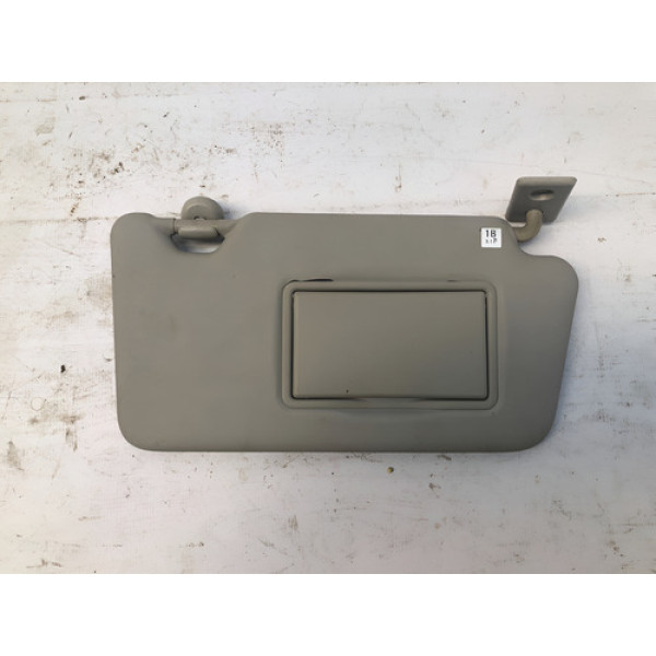 Quebra Sol Direito Nissan Versa 2015 2019