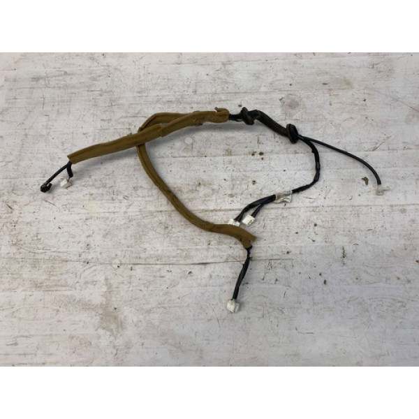 Chicote Tampa Traseira Nissan Livina 2009 2014