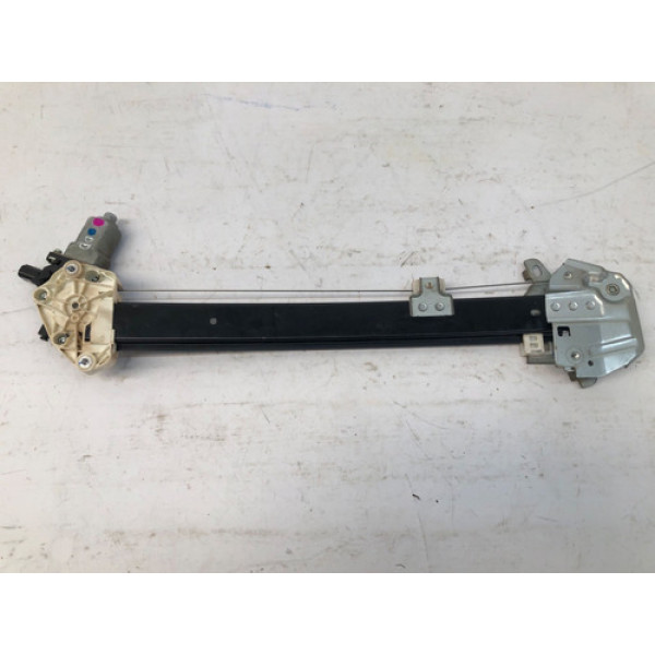 Maquina Vidro Eletrico Dianteira Direita Hrv 1.8 2015 2021