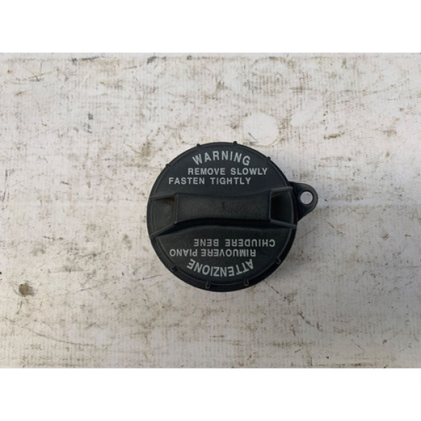 Tampa Gargalo Tanque Combustível Kia Cerato 1.6 2009 2012 Preto 2012