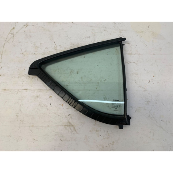 Vidro Vigia Traseiro Direito Nissan Versa 2015 2019