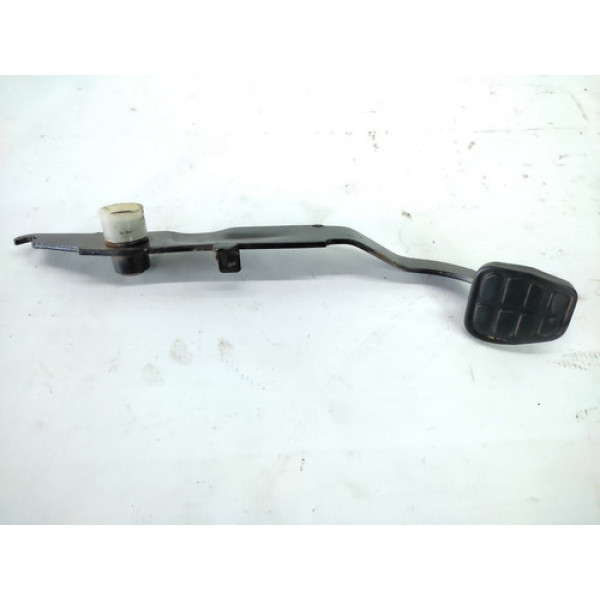 Pedal Embreagem Volkswagen Gol Parati Saveiro